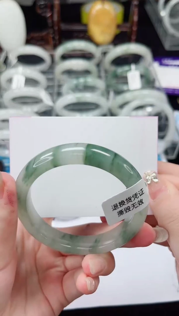 未镶嵌手镯石英质玉130-55/56