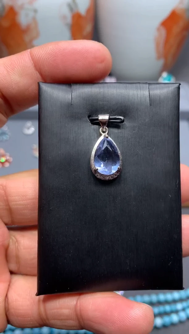 【闪购商品】萤石颈饰未镶嵌W11（随机性发货只发一单）