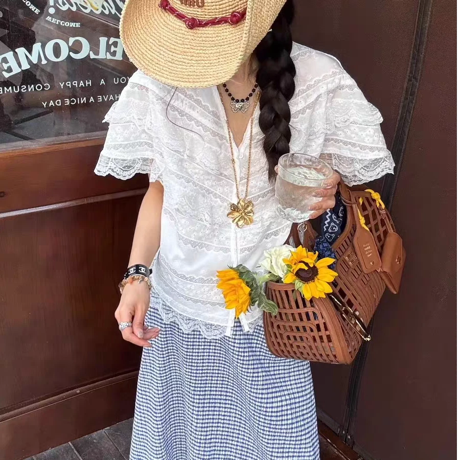 以十七 刺绣镂空衬衫25年夏Y530326——1990