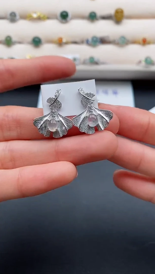 银S925镶嵌戒指翡翠66666666+4