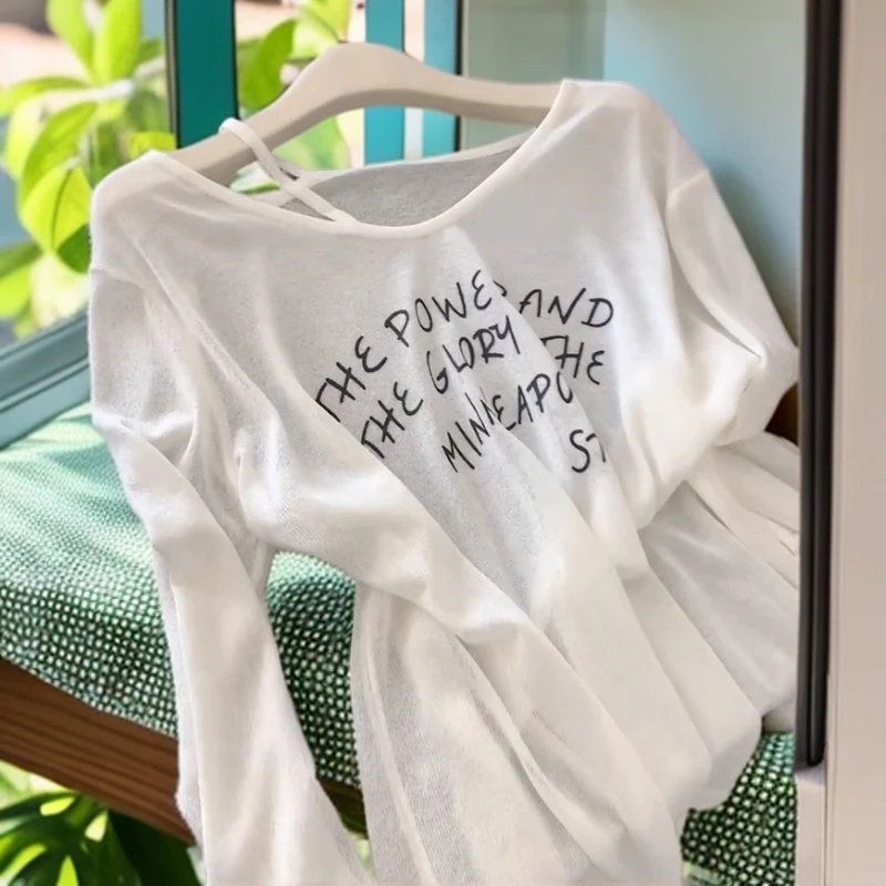 白色字母印花露肩长袖防晒罩衫女2025夏季新款宽松百搭薄款上衣潮