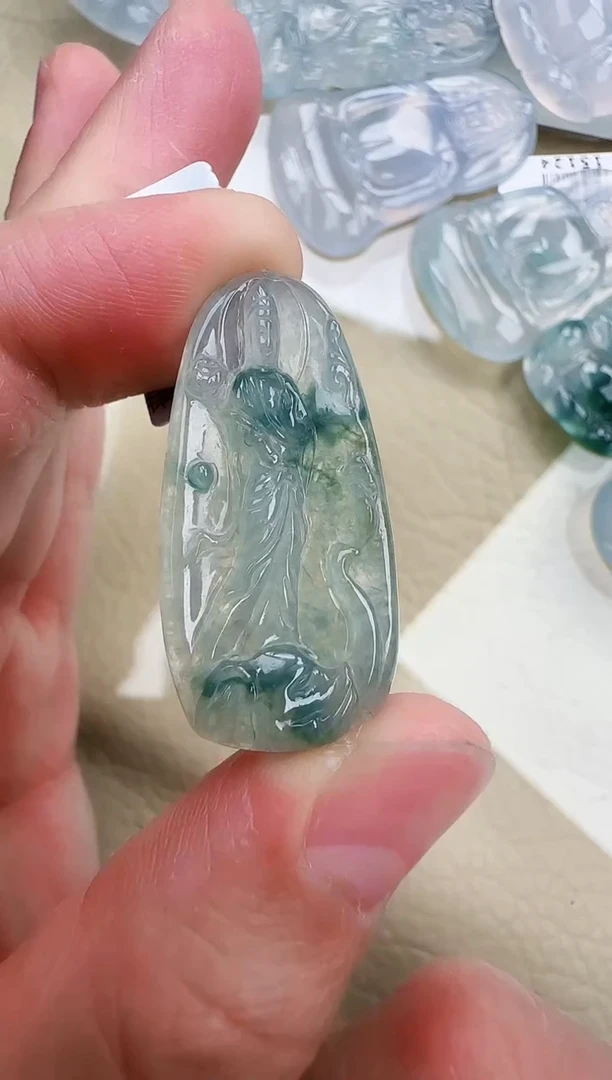 翡翠未镶嵌颈饰缅甸翡翠a货