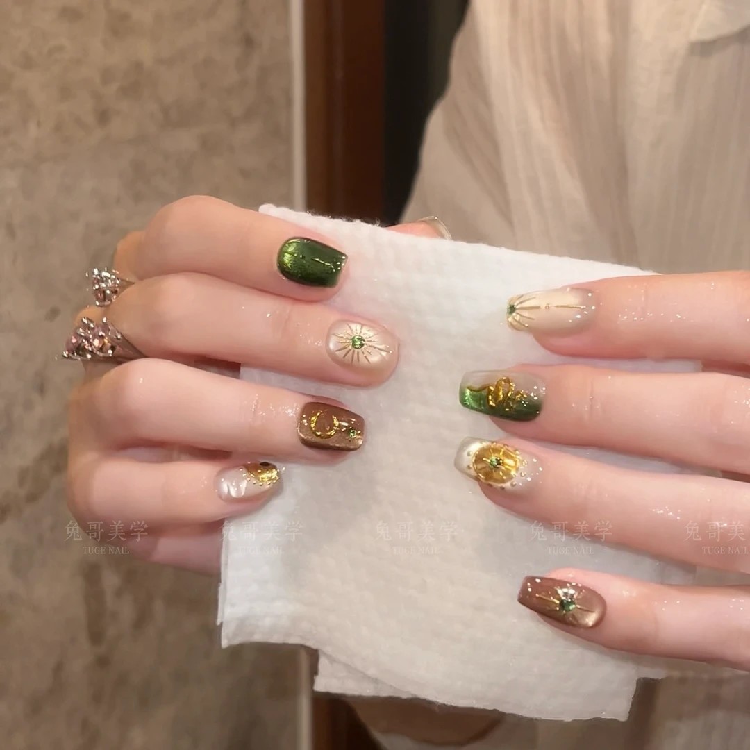 太阳神-TugeNail AB款尼罗河埃及艳后美甲中古猫眼穿戴甲芬达专属