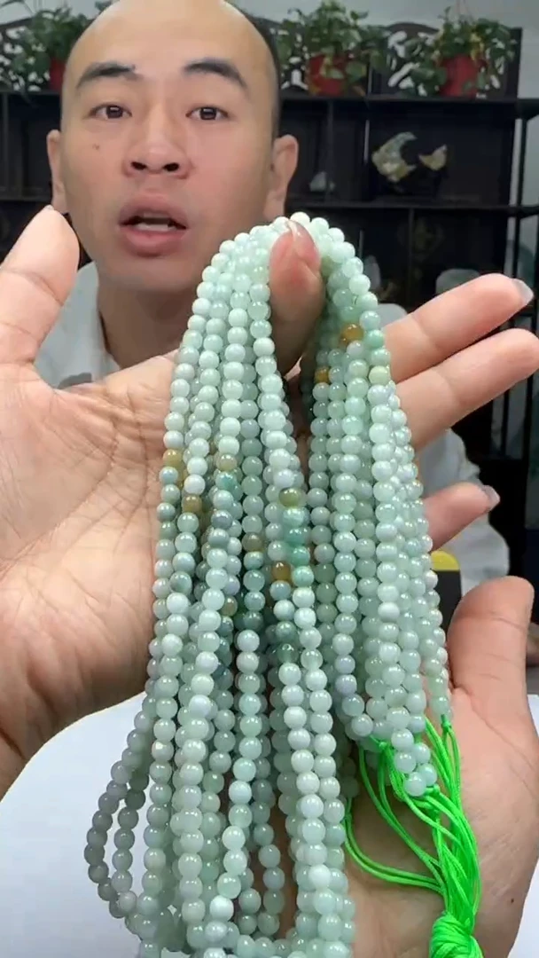 【闪购商品】翡翠颈饰未镶嵌天然翡翠A货吊坠多样性发其一