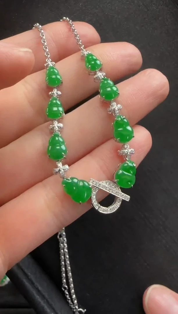 【闪购商品】翡翠套链18K金镶嵌905葫芦一条