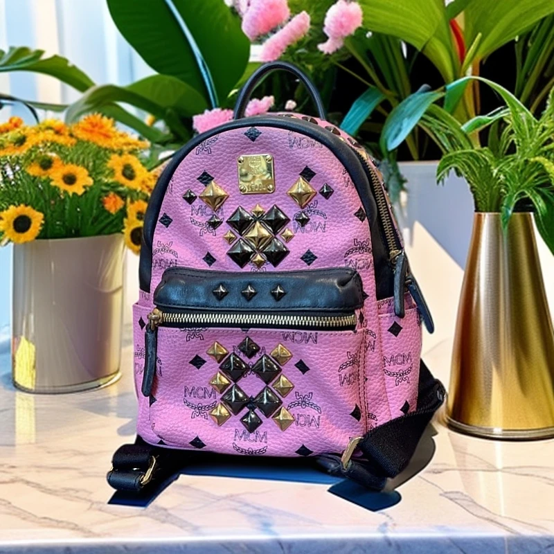 95新 MCM 粉色双肩包 1235 6185