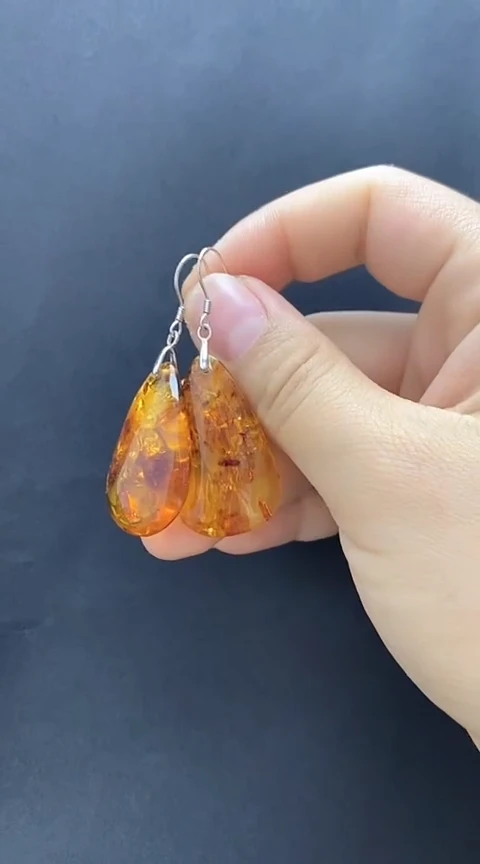 【闪购商品】琥珀裸石银S925镶嵌花珀耳坠