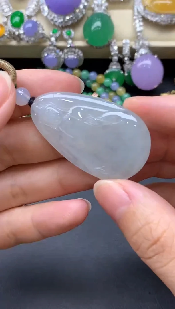 翡翠未镶嵌颈饰69-中国好珍宝
