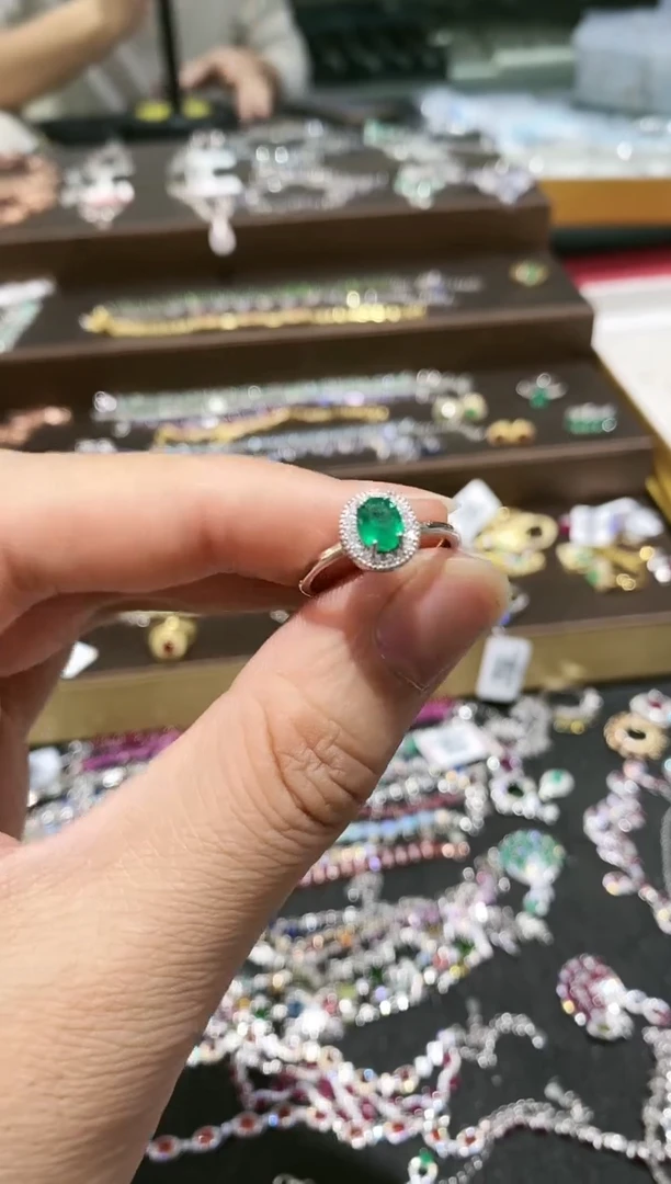 【闪购商品】祖母绿戒指银S925镶嵌戒指