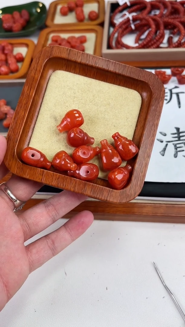 【闪购商品】南红玛瑙三通配饰未镶嵌（多样式发其一）