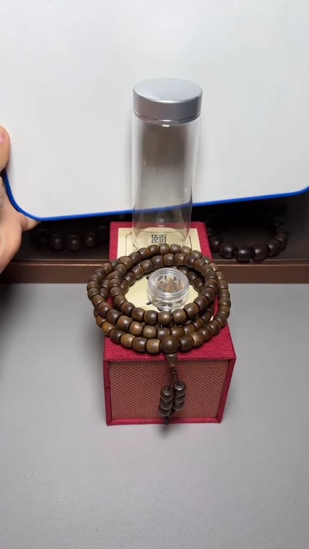 【闪购商品】沉香手串富森红土0.9多圈桶珠