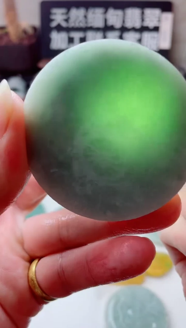 翡翠未镶嵌颈饰4137.....