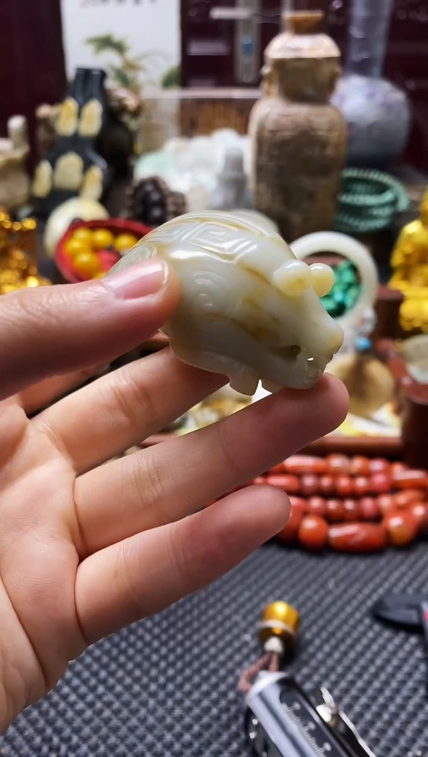 未镶嵌和田玉挂件1