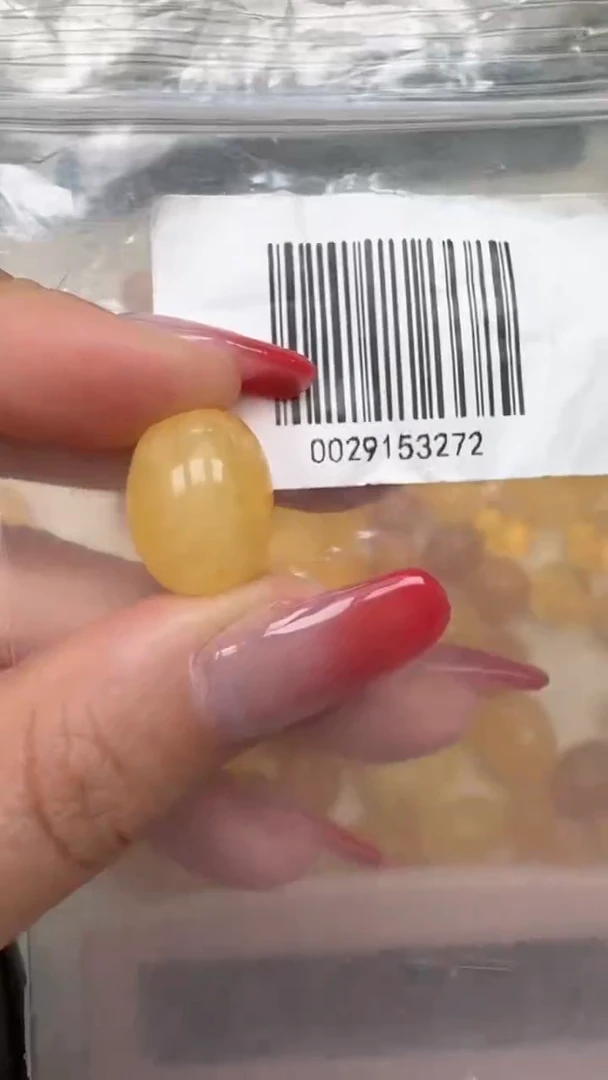 裸石琥珀未镶嵌如图