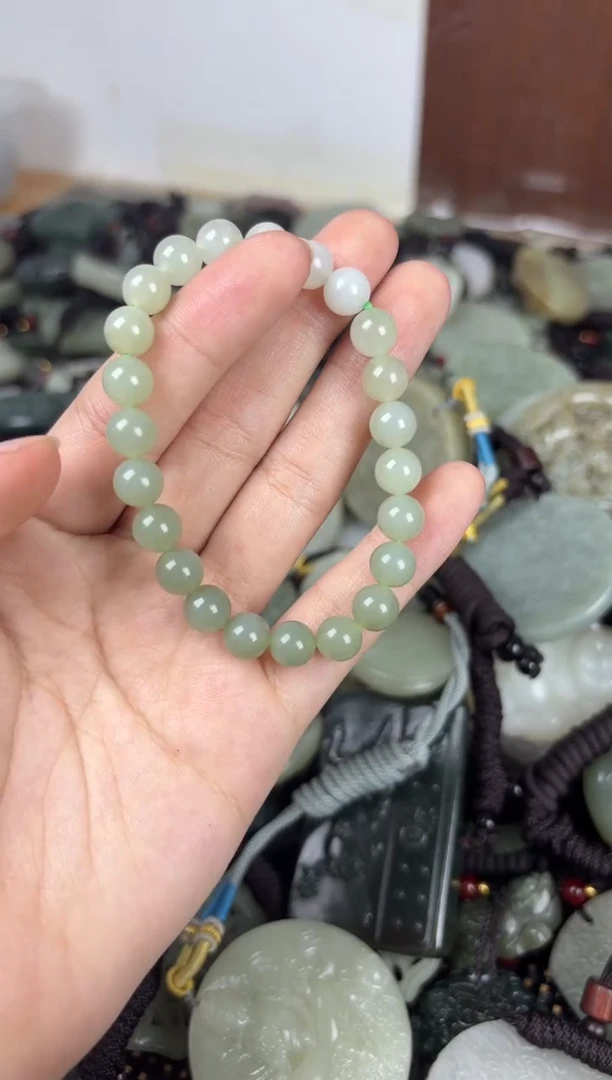 【闪购商品】和田玉颈饰未镶嵌1