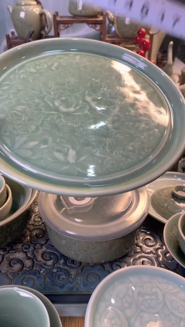 耀州窑微瑕处理21cm左右 百花壶承 一个 底款混发