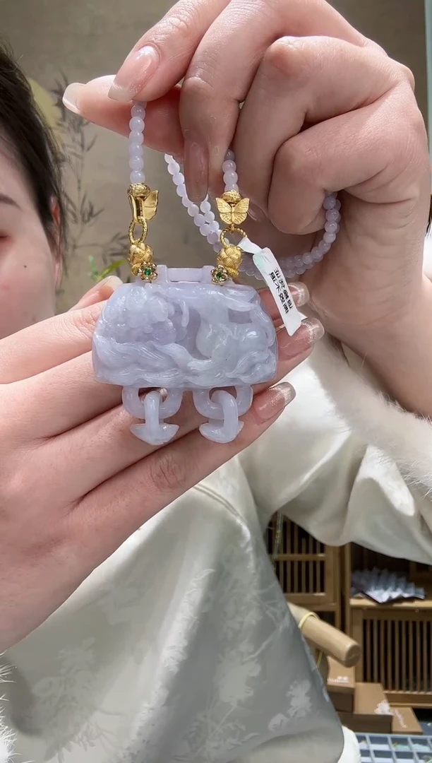 【闪购商品】翡翠颈饰未镶嵌吊坠