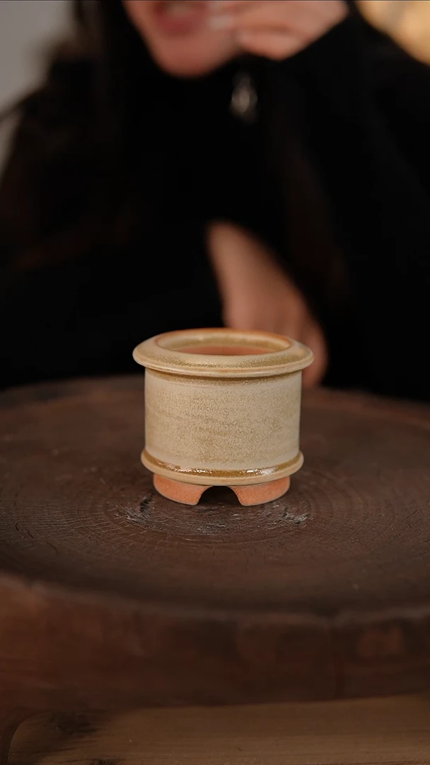 【闪购商品】红陶1-23-078默认有瑕口4.5