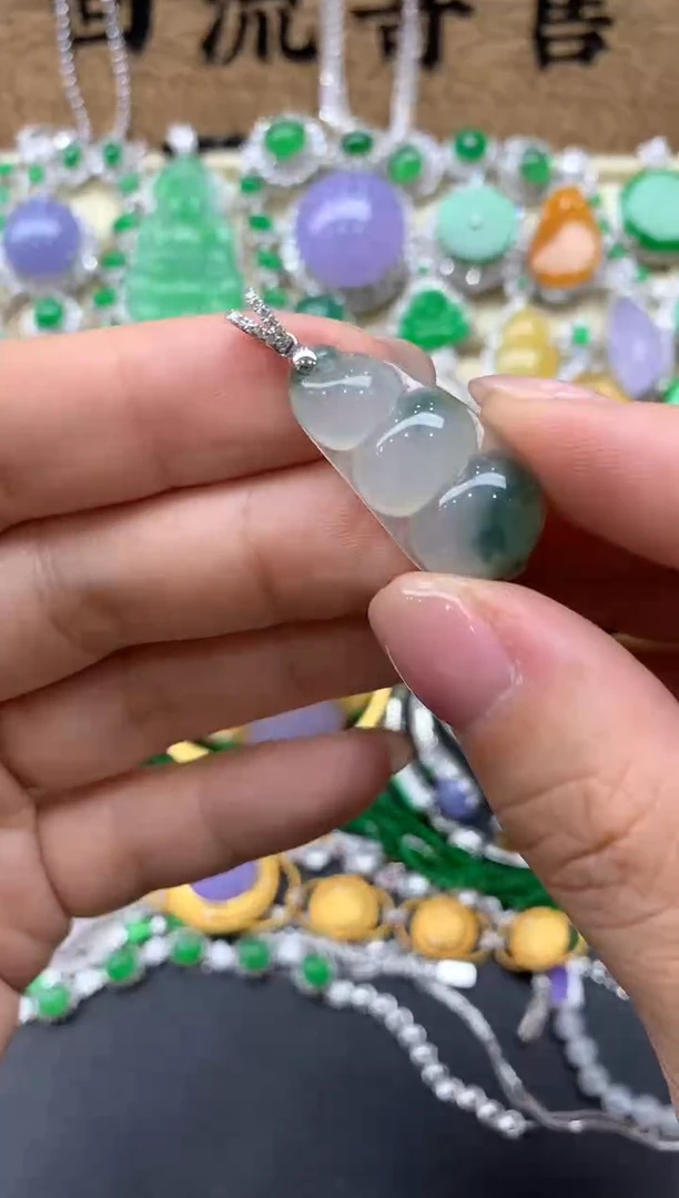 【闪购商品】翡翠颈饰18K金镶嵌65-中国好珍宝