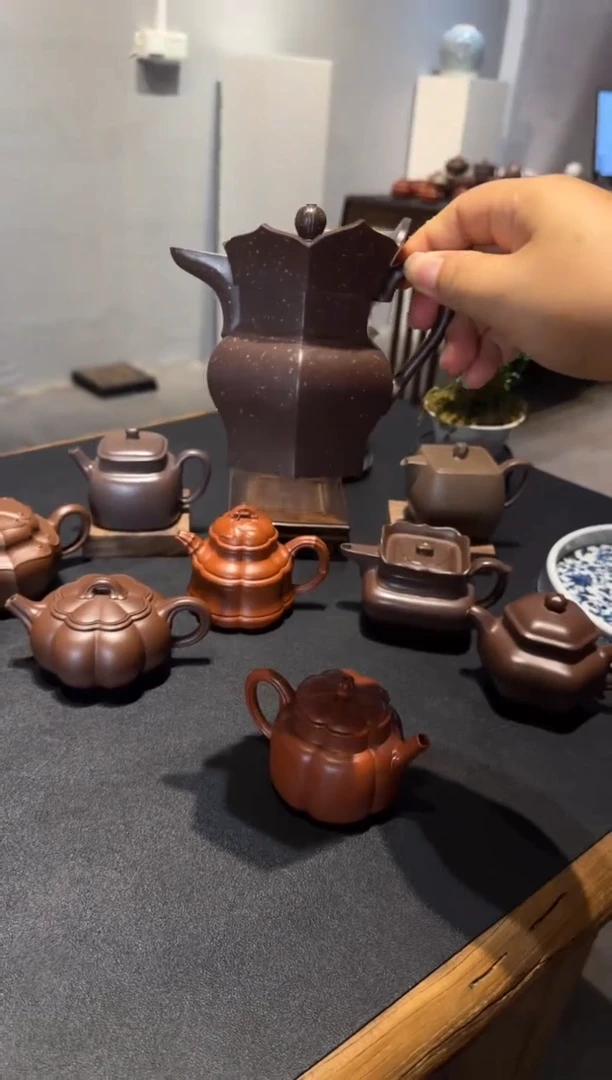 茶壶紫砂巴*大彬僧帽 铺砂