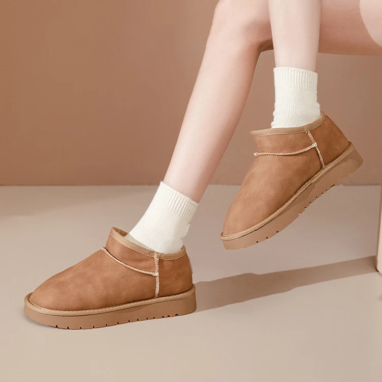 大东女鞋2025秋季新款女士纯色圆头加厚加绒保暖加绒厚底靴子1218