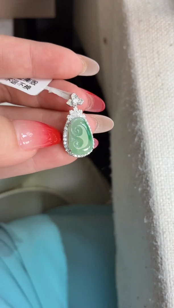 吊坠(不含链)银S925镶嵌翡翠【挽石珠宝】如意