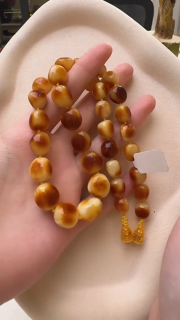 琥珀颈饰未镶嵌项链