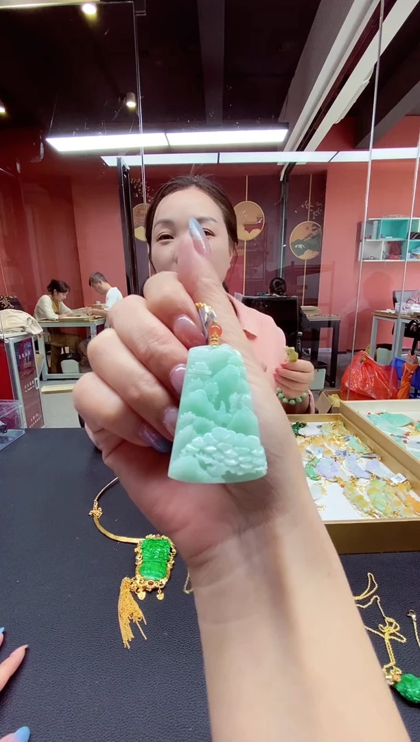 颈饰未镶嵌翡翠翡翠吊坠