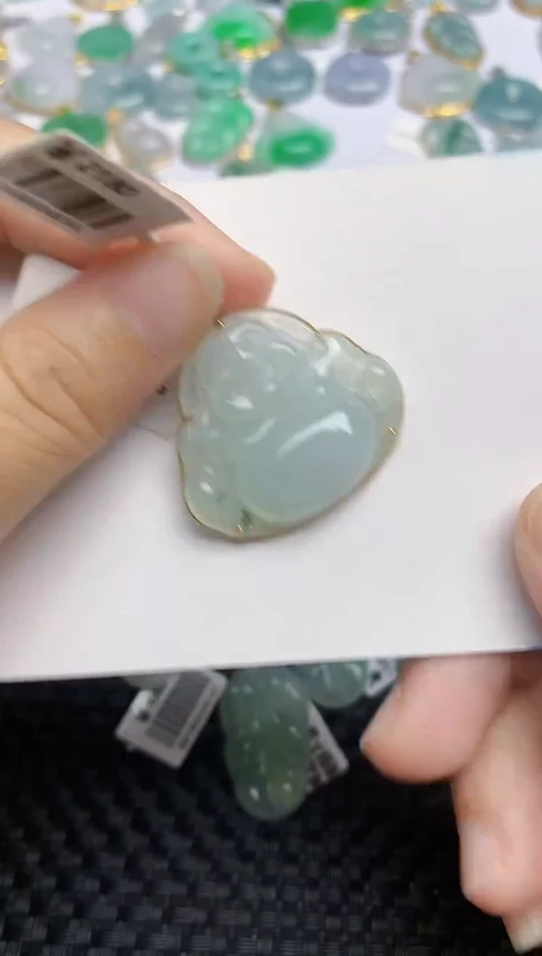 翡翠18K金镶嵌颈饰天然A货翡翠