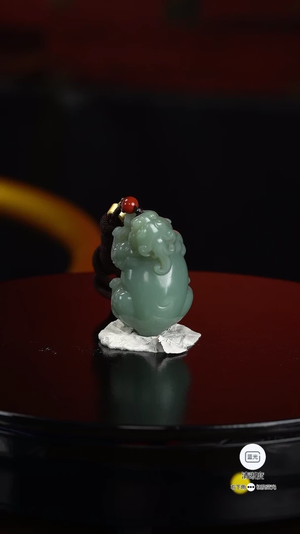 和田玉未镶嵌挂件030貔貅