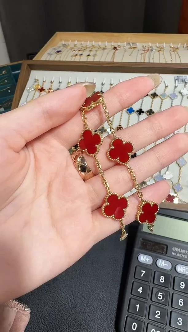 18K金镶嵌手链玛瑙/玉髓红色k黄，五花手链