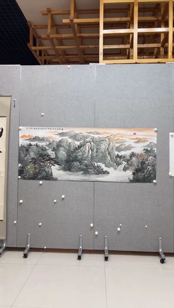 国画551Y明霞光映日山水小六尺
