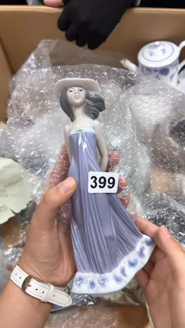 瓷片何*+399中古商品谨慎参拍