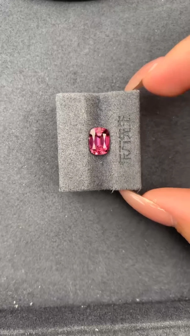 未镶嵌珠宝半成品碧玺1.4ct粉碧玺 定制  FE