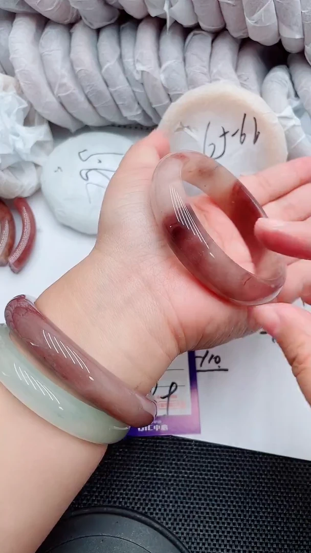 未镶嵌手镯石英质玉131-61-