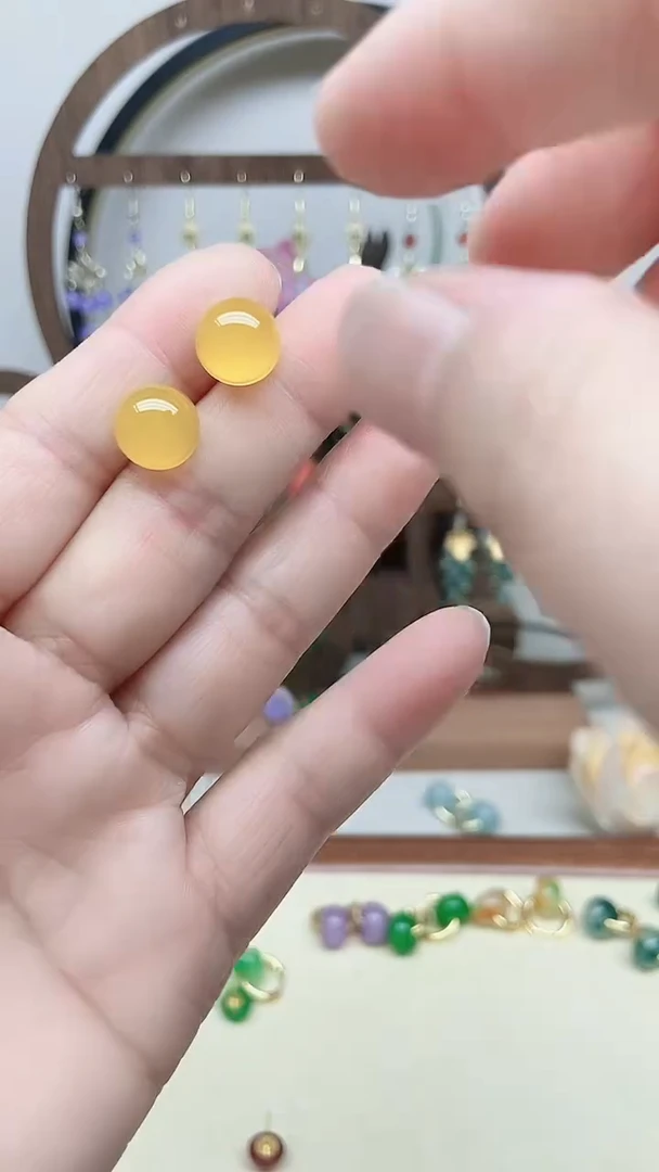 14K金镶嵌耳钉玛瑙/玉髓132号