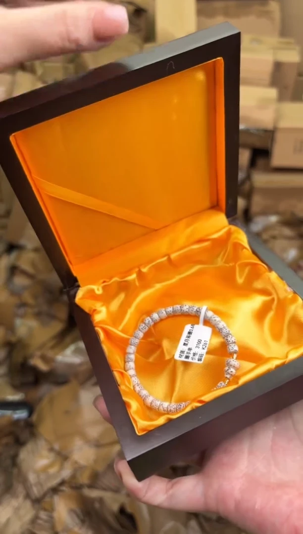 手串手串顾德精品手串【无礼盒】