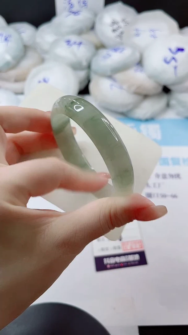 未镶嵌手镯石英质玉多样性发货V18