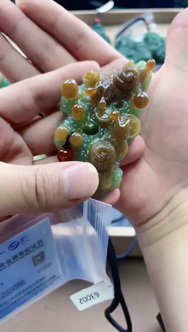 和田玉未镶嵌挂件拍一发一，多样性发货！