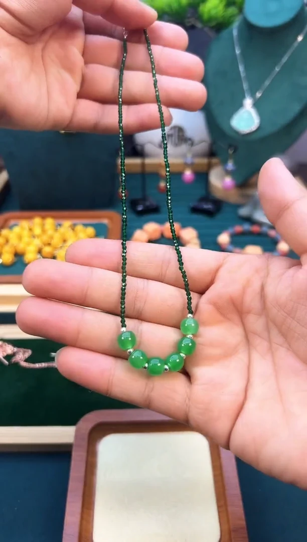 翡翠14K金镶嵌颈饰X39