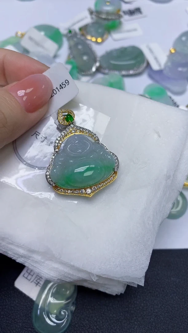 颈饰未镶嵌翡翠天然缅甸翡翠A货多样性发一件