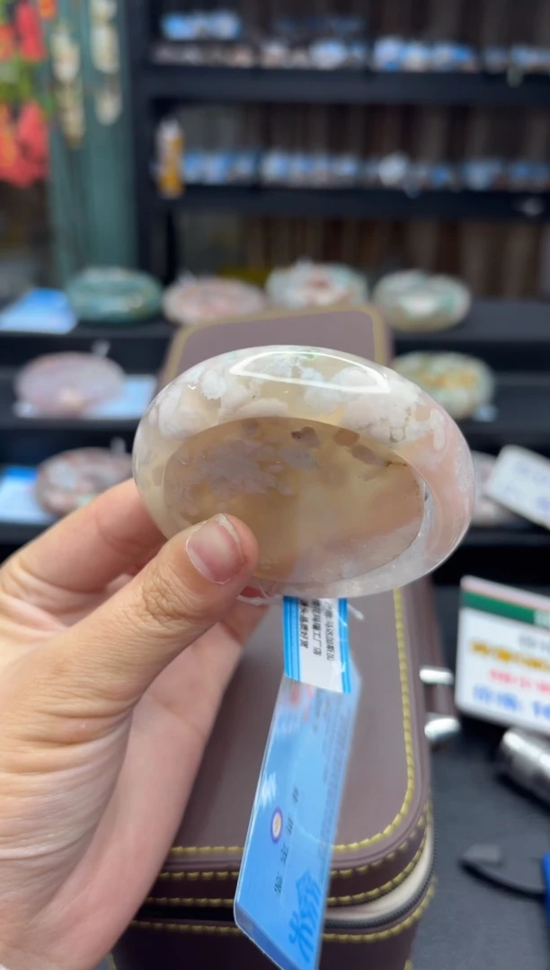 【闪购商品】石英质玉手镯未镶嵌170（55圈赠送镯心）