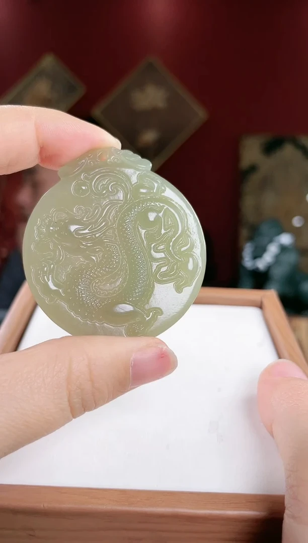 【闪购商品】和田玉挂件未镶嵌龙牌