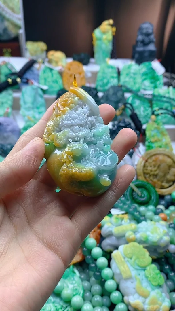 颈饰未镶嵌翡翠风****8天然缅甸a货翡翠