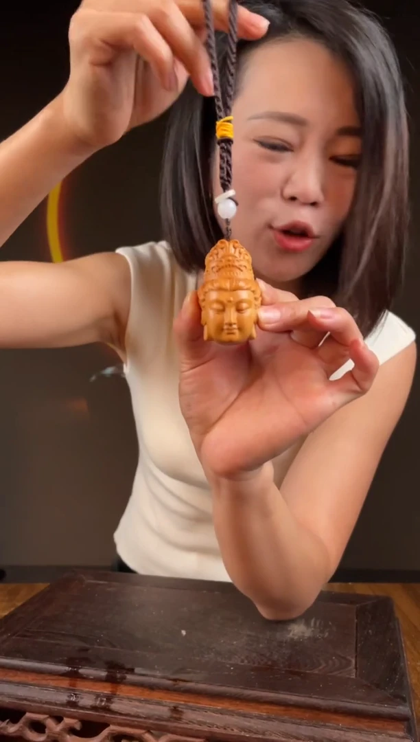 柏木（崖柏）手工摆件,先抢先得! 编号:107