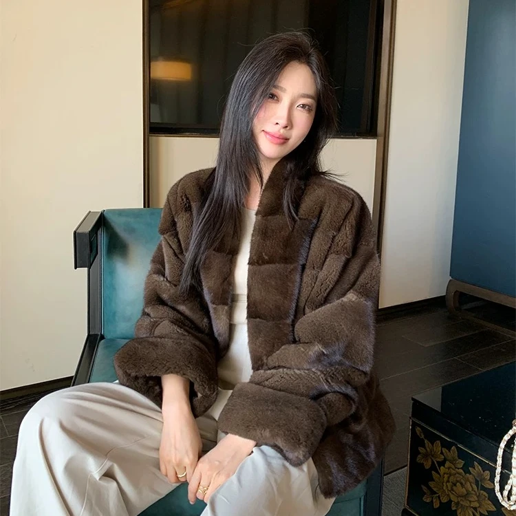 2025新款翻袖进口天鹅绒貂皮大衣年轻款V领水貂毛皮草外套女海宁