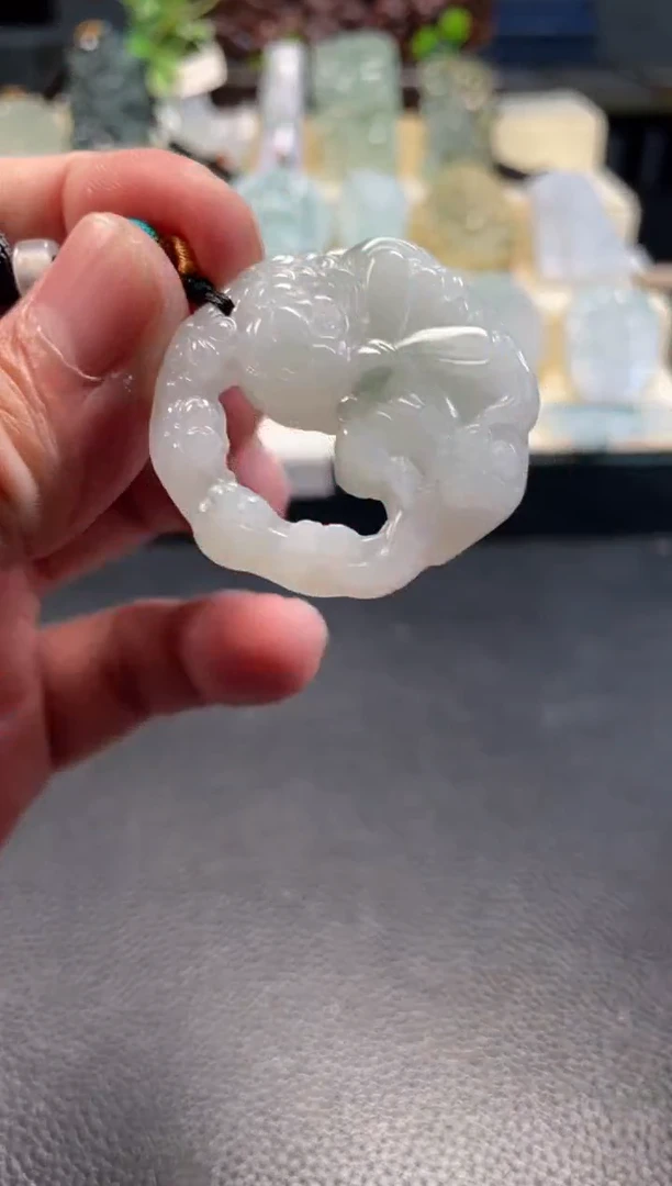 颈饰未镶嵌翡翠12/16/100