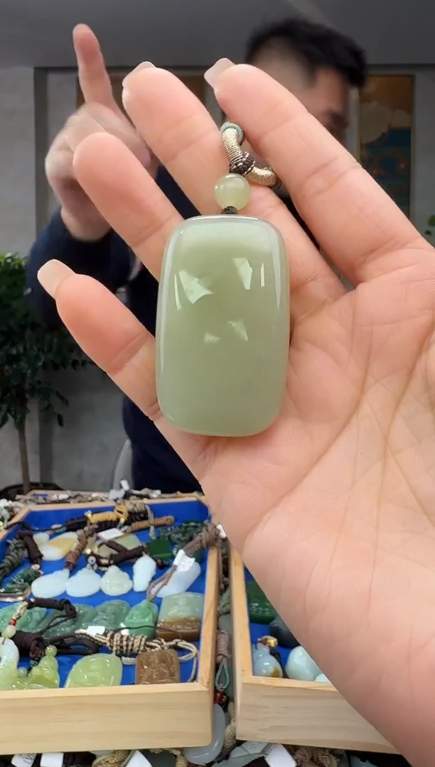 颈饰未镶嵌和田玉拍一发一多样性发货