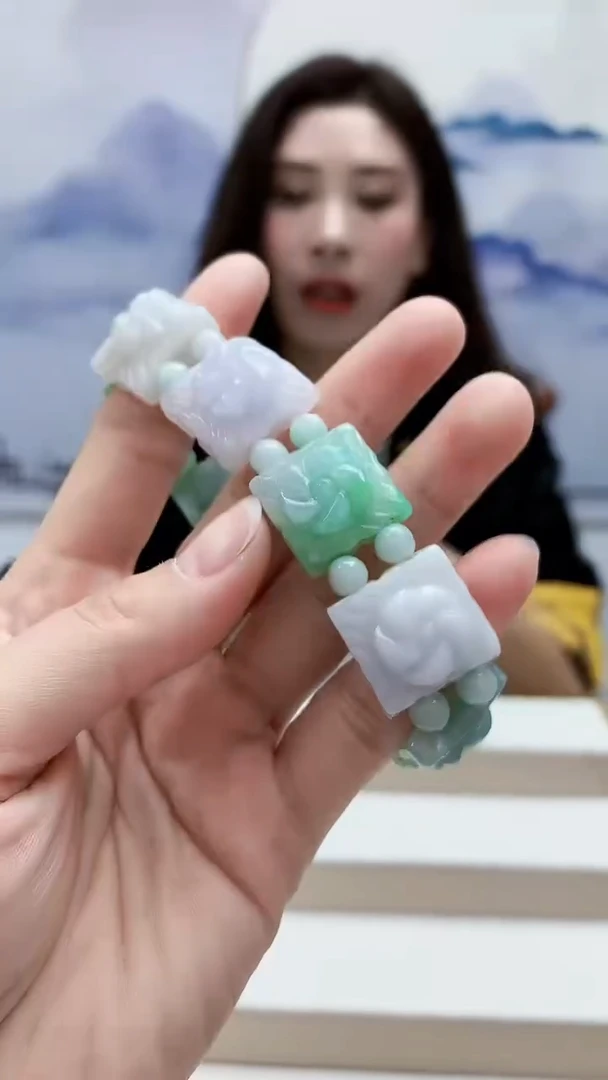 未镶嵌定制翡翠4829lr-毛货手串39