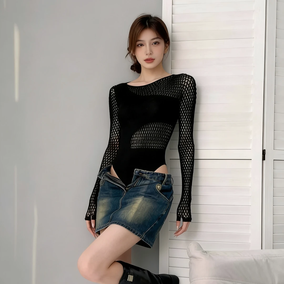 欧美辣妹风黑色针织均码个性设计镂空秋季长袖短款女装时尚上衣